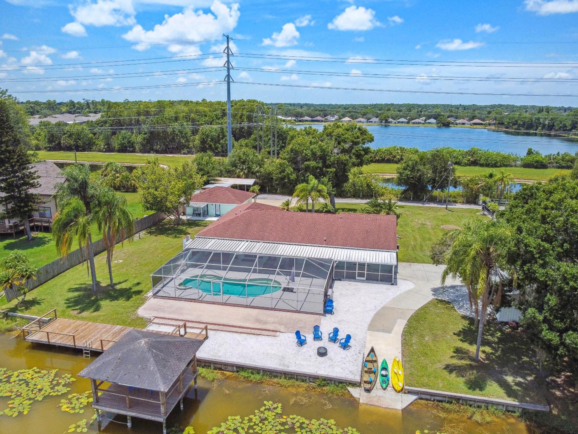 Lake House Westchase Area. Heated Pool Waterfront! Tampa Eksteriør billede