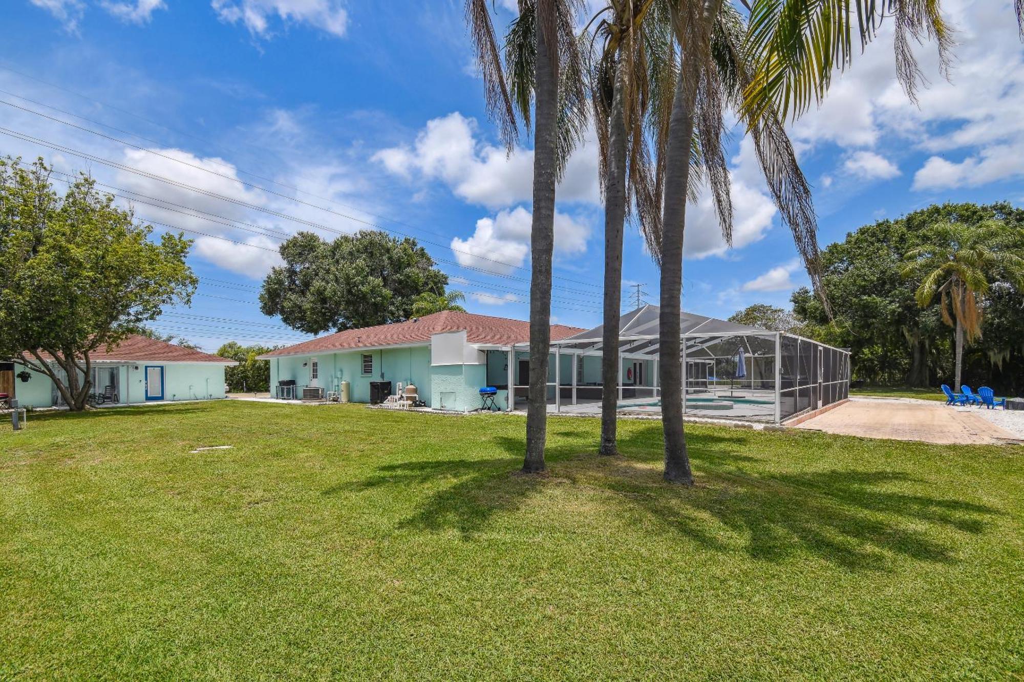 Lake House Westchase Area. Heated Pool Waterfront! Tampa Eksteriør billede