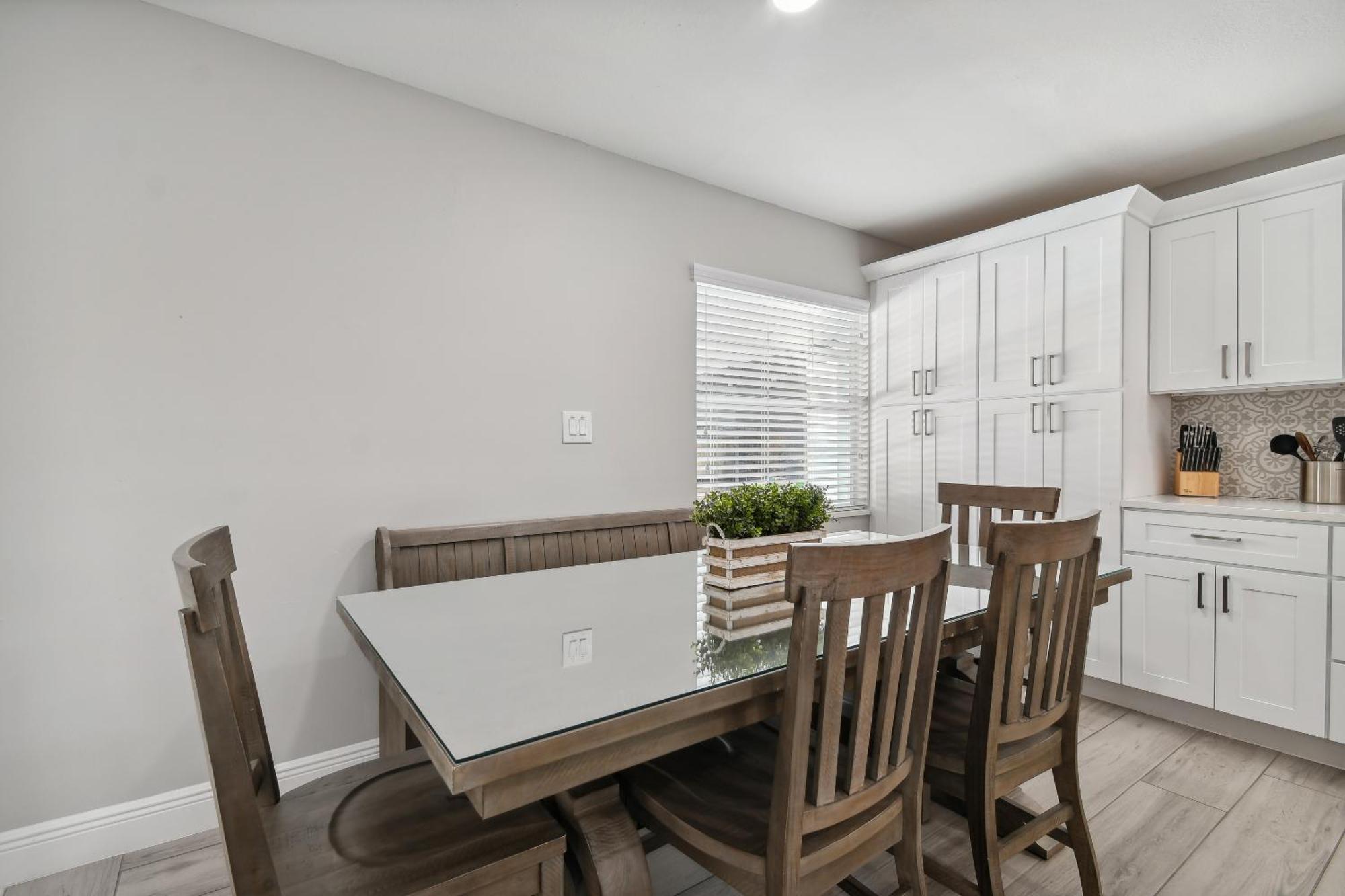 Lake House Westchase Area. Heated Pool Waterfront! Tampa Eksteriør billede