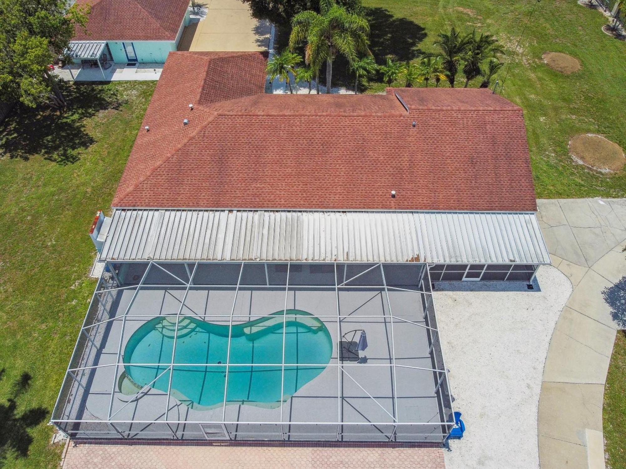Lake House Westchase Area. Heated Pool Waterfront! Tampa Eksteriør billede