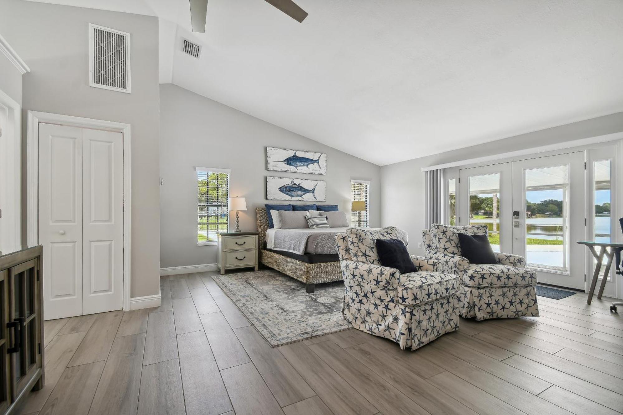 Lake House Westchase Area. Heated Pool Waterfront! Tampa Eksteriør billede